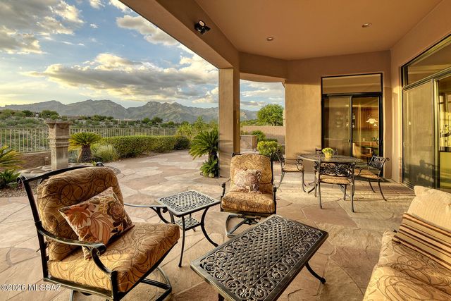 4055 N Black Rock Drive, Tucson, AZ 85750