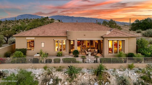 4055 N Black Rock Drive, Tucson, AZ 85750