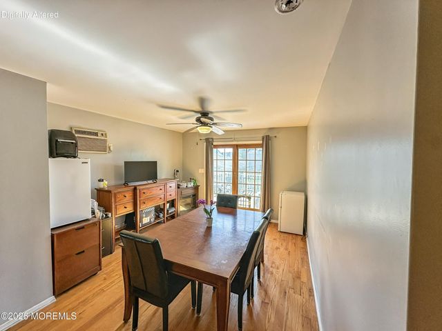 37 Boehmhurst Avenue, Sayreville, NJ 08872