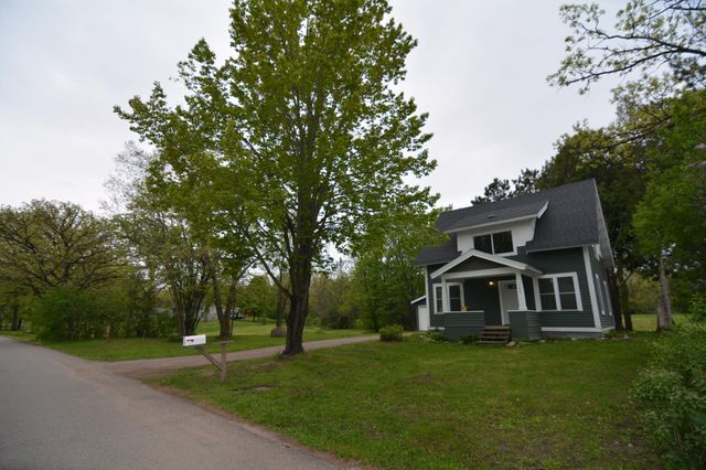 340 River Drive W, Milaca, MN 56353