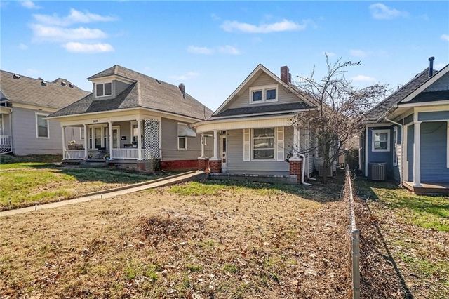 2618 Sacramento Street, St Joseph, MO 64507