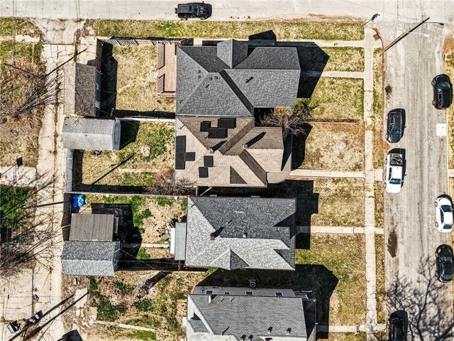 2618 Sacramento Street, St Joseph, MO 64507