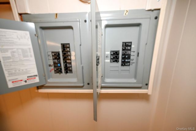 380 Doris Avenue, Franklin Square, NY 11010