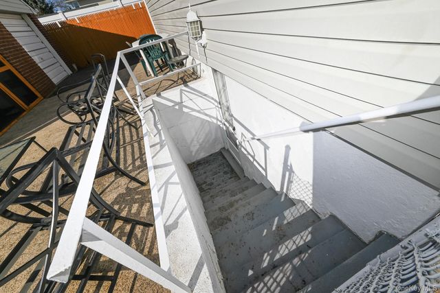 380 Doris Avenue, Franklin Square, NY 11010