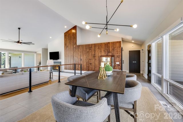 6 Pine Knoll Drive, Lake Wylie, SC 29710