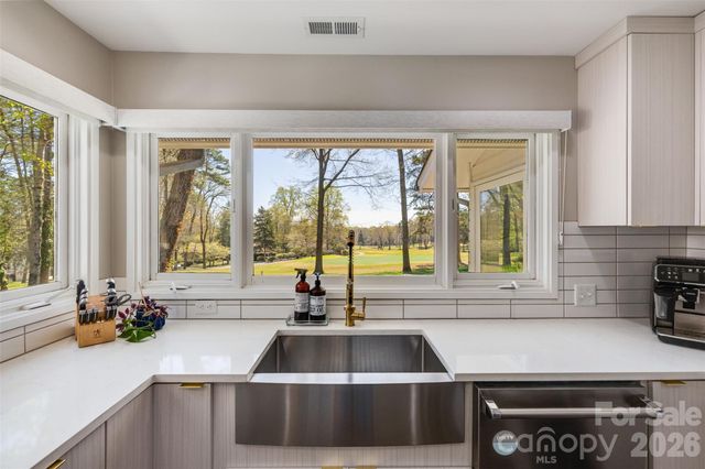 6 Pine Knoll Drive, Lake Wylie, SC 29710