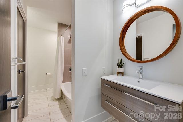 6 Pine Knoll Drive, Lake Wylie, SC 29710