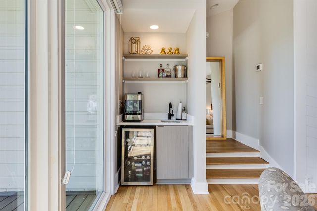 6 Pine Knoll Drive, Lake Wylie, SC 29710