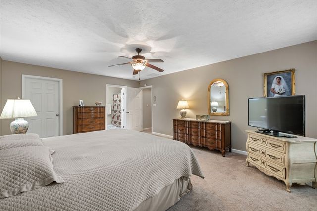 130 Brighton Ln, Adams Twp, PA 16046