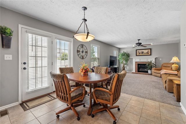 130 Brighton Ln, Adams Twp, PA 16046