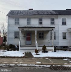 10 FRONT ST, Chesterfield, NJ 08515