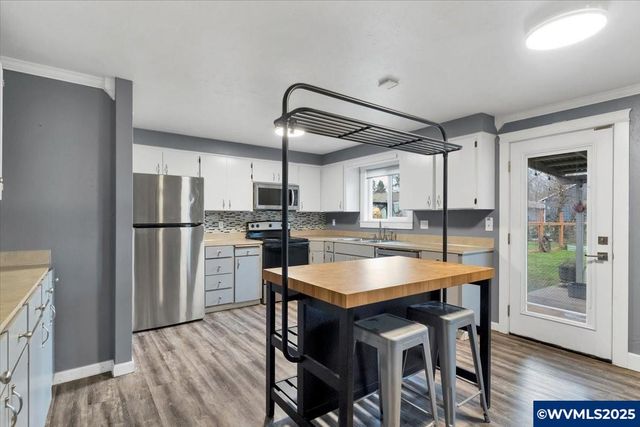 1629 Georgia Av SE, Salem, OR 97302