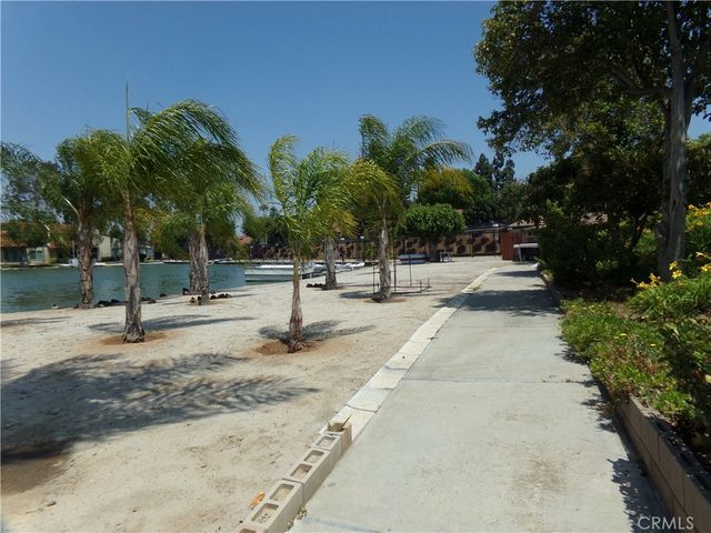 1598 Border Avenue H, Corona, CA 92882
