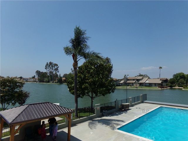 1598 Border Avenue H, Corona, CA 92882