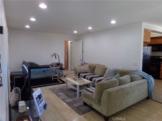 1598 Border Avenue H, Corona, CA 92882