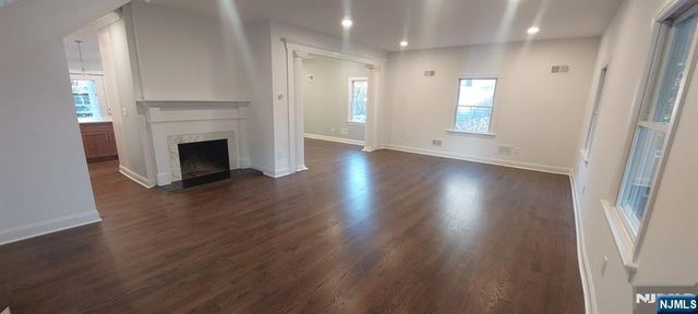 321 Spring Avenue, Ridgewood, NJ 07450