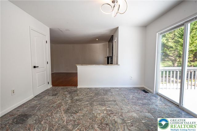 932 Pennsylvania Street, Whitehall Twp, PA 18052