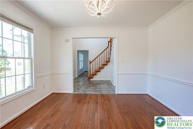 932 Pennsylvania Street, Whitehall Twp, PA 18052