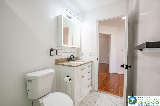 932 Pennsylvania Street, Whitehall Twp, PA 18052