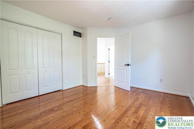932 Pennsylvania Street, Whitehall Twp, PA 18052