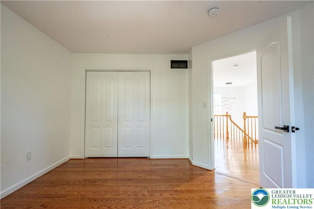 932 Pennsylvania Street, Whitehall Twp, PA 18052