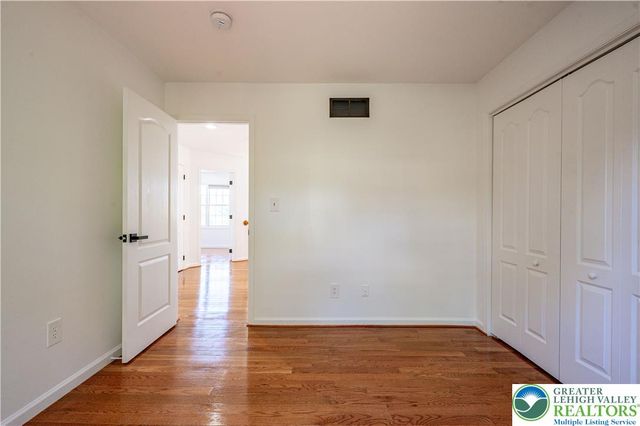 932 Pennsylvania Street, Whitehall Twp, PA 18052