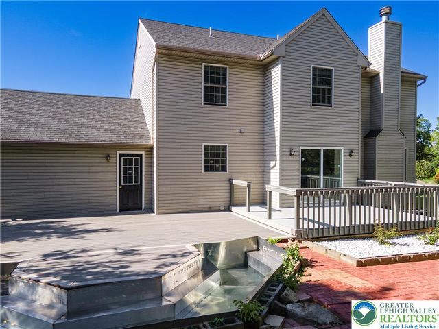 932 Pennsylvania Street, Whitehall Twp, PA 18052