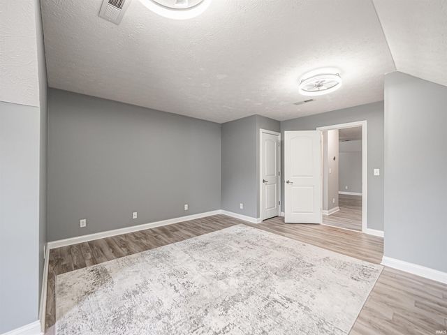 2747 Thornhill Drive, Evansville, IN 47725