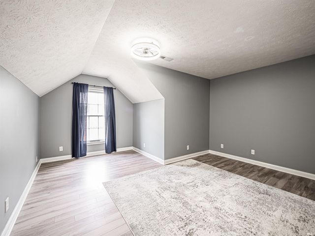 2747 Thornhill Drive, Evansville, IN 47725