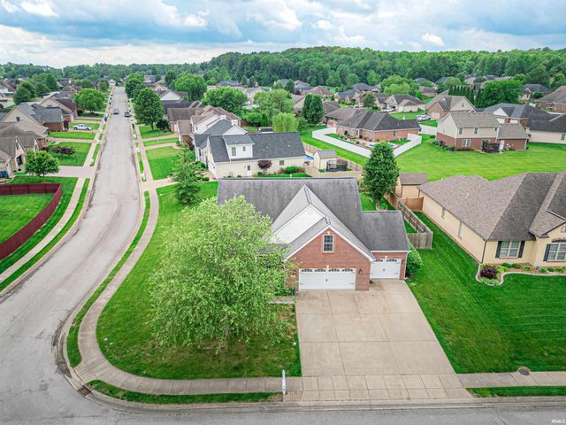 2747 Thornhill Drive, Evansville, IN 47725