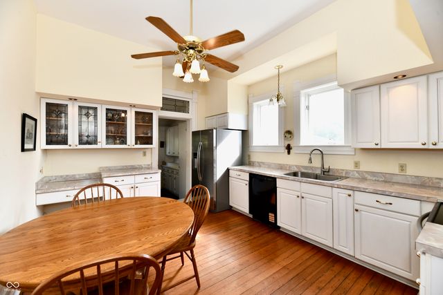 402 E Main Street, Arcadia, IN 46030