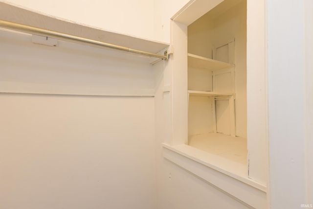 2405 W 9th Street, Muncie, IN 47302