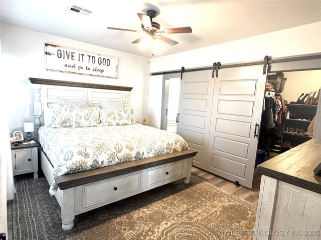 421298 E 1168 Road, Eufaula, OK 74432