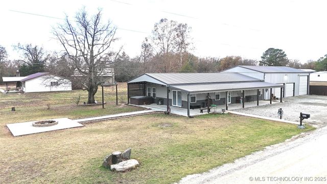 421298 E 1168 Road, Eufaula, OK 74432
