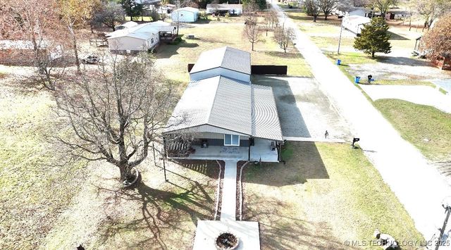 421298 E 1168 Road, Eufaula, OK 74432