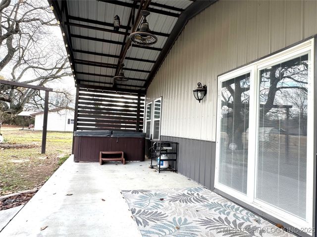 421298 E 1168 Road, Eufaula, OK 74432