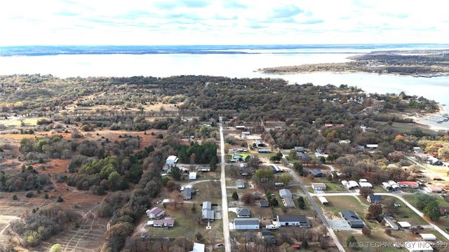 421298 E 1168 Road, Eufaula, OK 74432