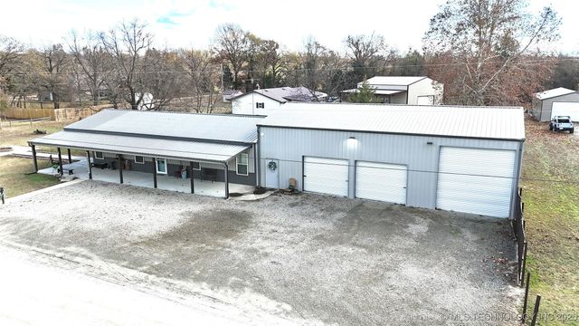 421298 E 1168 Road, Eufaula, OK 74432