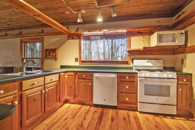 1325 Torbett Road, Spring City, TN 37381