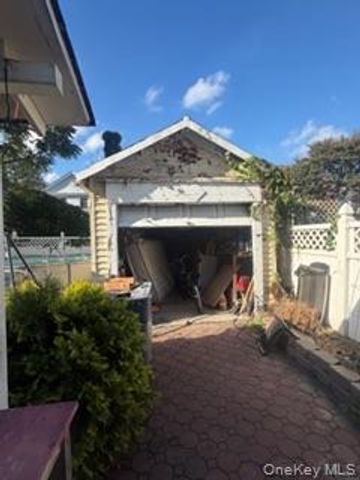 119-13 9th Avenue, College Point, NY 11356