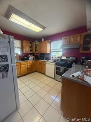 119-13 9th Avenue, College Point, NY 11356