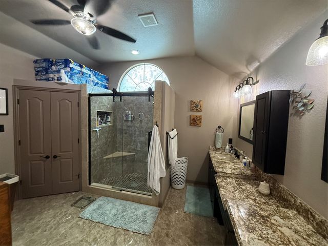 139 Birdsong Lane, Terrell, TX 75160