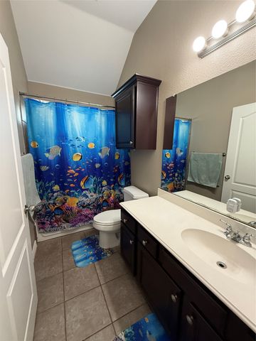 139 Birdsong Lane, Terrell, TX 75160