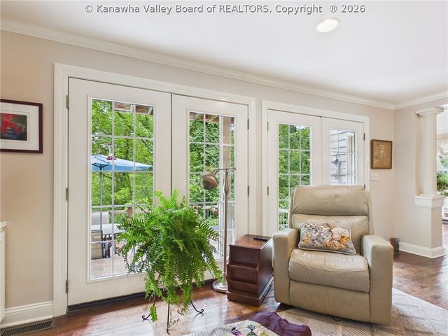 1621 Ridgeview Road, Charleston, WV 25314