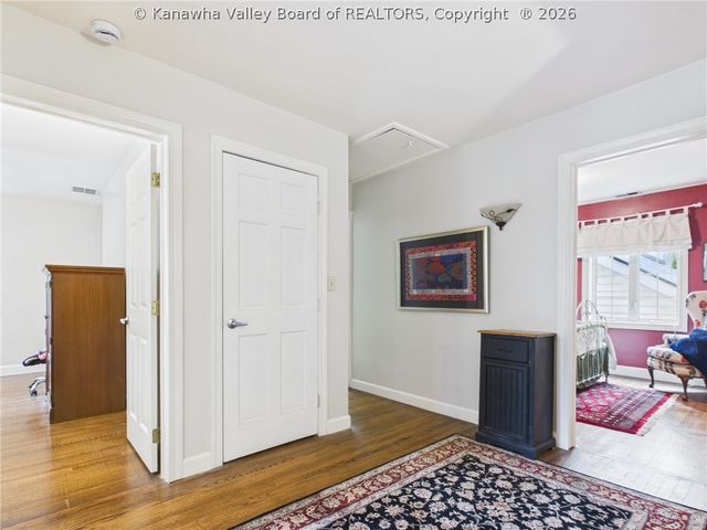 1621 Ridgeview Road, Charleston, WV 25314