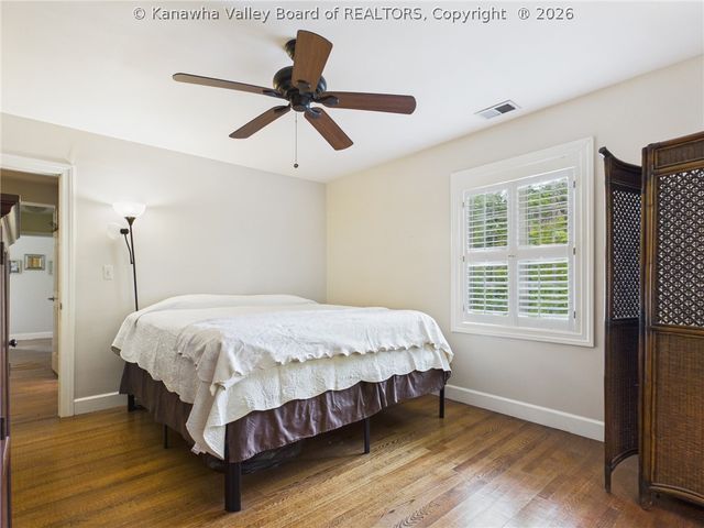 1621 Ridgeview Road, Charleston, WV 25314