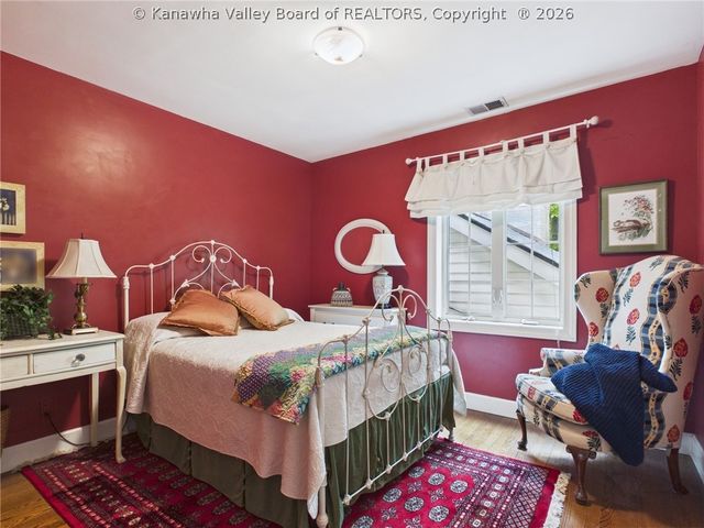1621 Ridgeview Road, Charleston, WV 25314