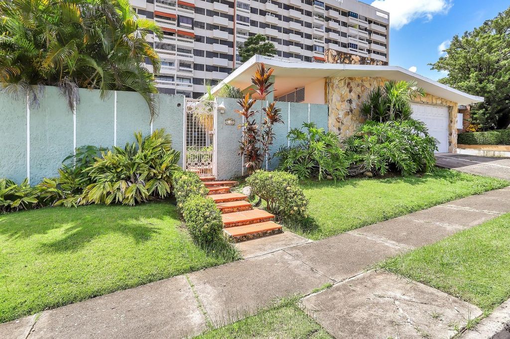 . GENOVA STREET G-10, Guaynabo, PR 00966