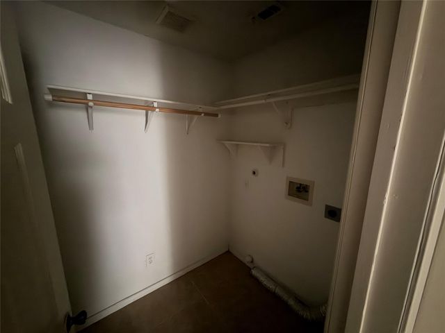 1917 Estate Drive, Deer Park, TX 77536