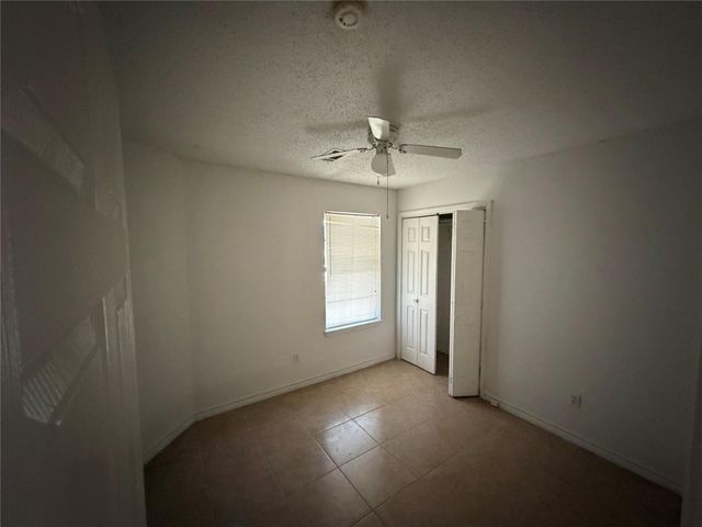 1917 Estate Drive, Deer Park, TX 77536